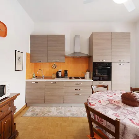 Apartamento Lake Achilla 1 Torri Del Benaco