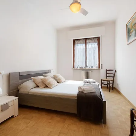 Apartamento Lake Achilla 1 *